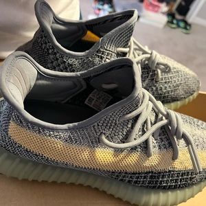 Great comfy shoes not worn many times
